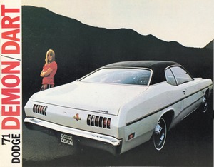 1971 Dodge Dart (Cdn)-01.jpg